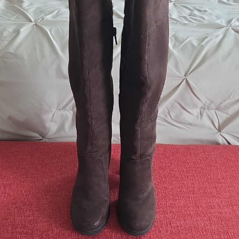 Elegant Brown Knee-High Boots